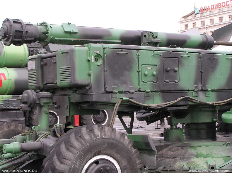 s-125_11.jpg